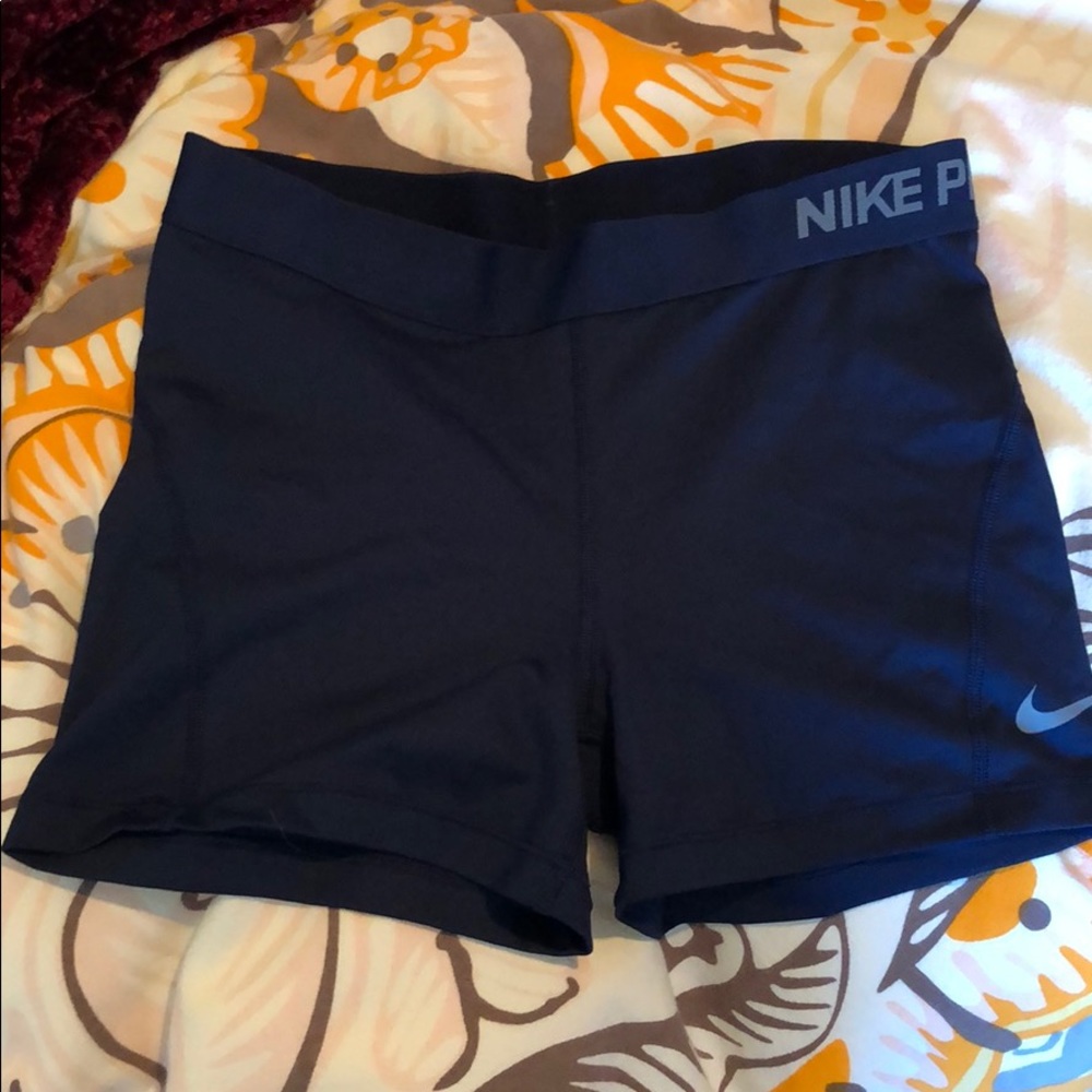 Large Navy nike pro spandex fits like a medium